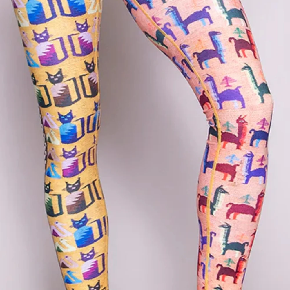 NWT Niyama Sol Kitten & Llama Full Length Barefoot Athletic leggings Blue & Tan - Picture 5 of 6
